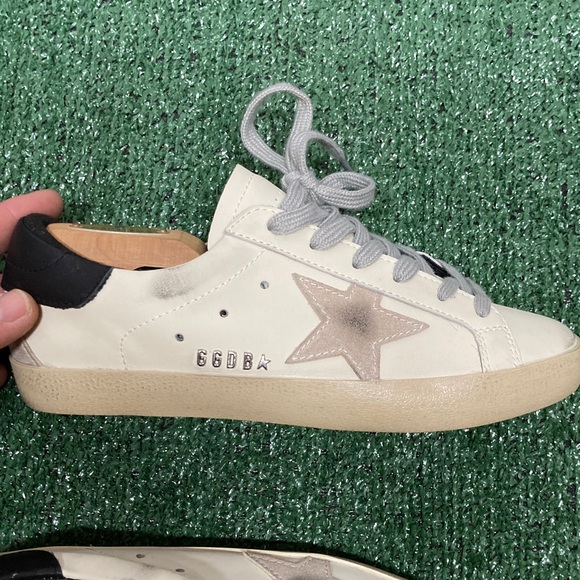Golden Goose Super-Star sneakers women’s size 37 (6.5-7) (OKPM-02-036) - Picture 7 of 15
